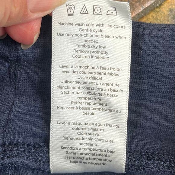 Danskin Navy Blue Cropped Active Pants 2X - Picture 8 of 9